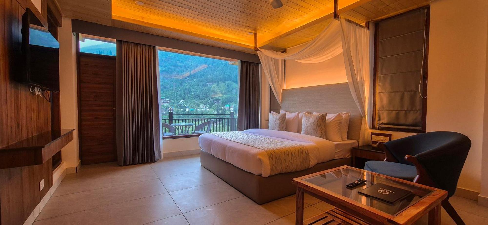 Hotel Nazaara - A Luxe Retreat à Manāli Extérieur photo