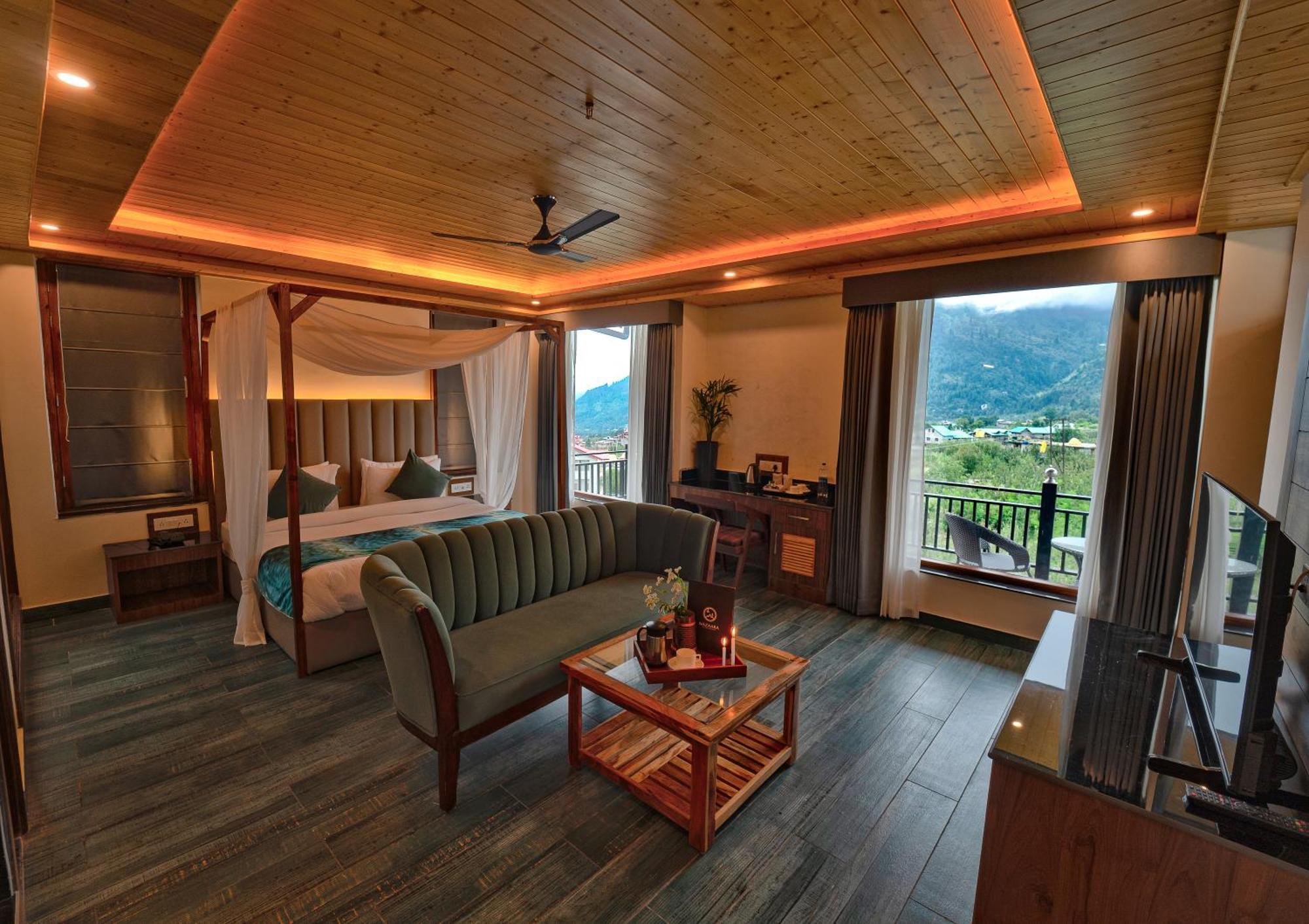 Hotel Nazaara - A Luxe Retreat à Manāli Extérieur photo