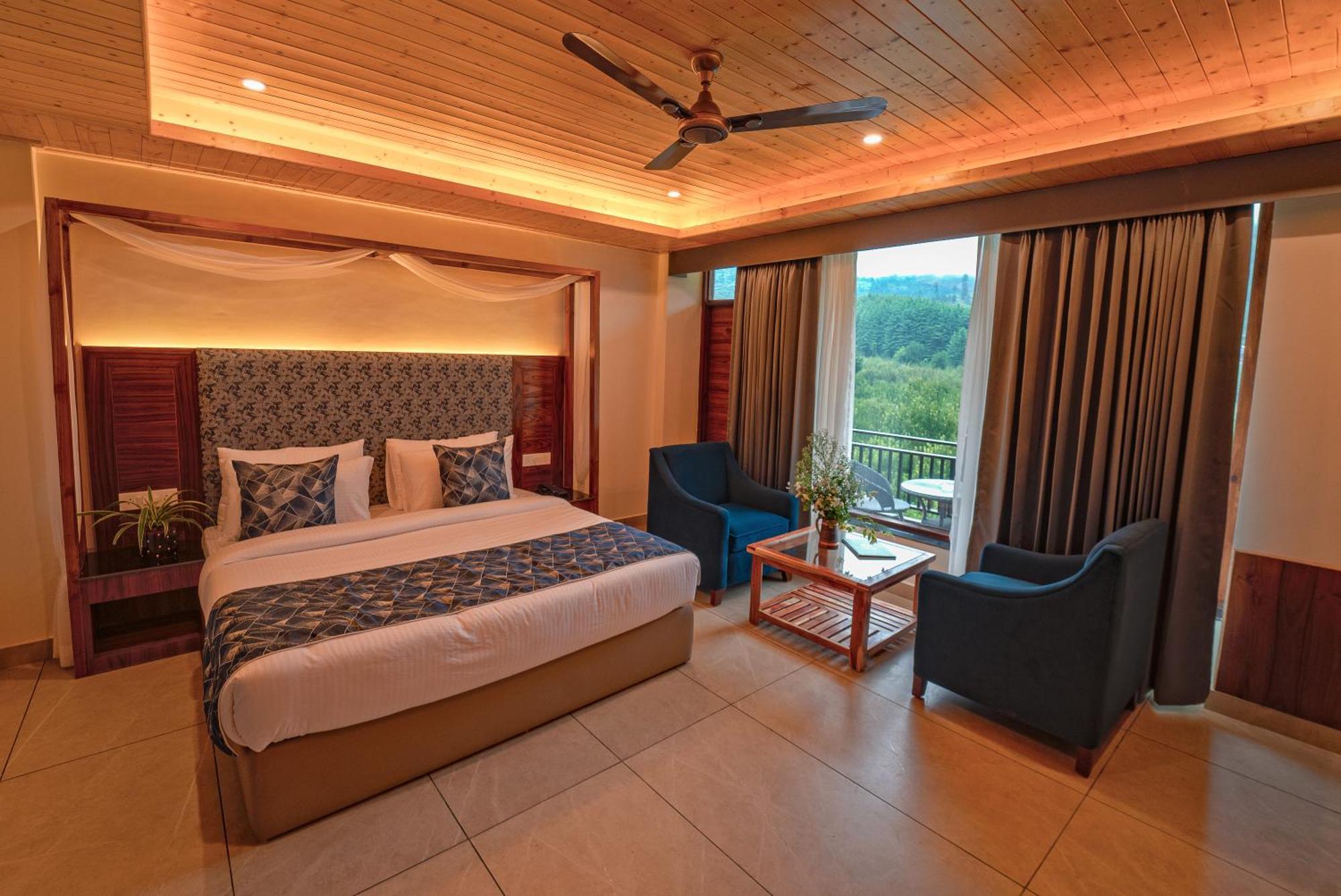 Hotel Nazaara - A Luxe Retreat à Manāli Extérieur photo