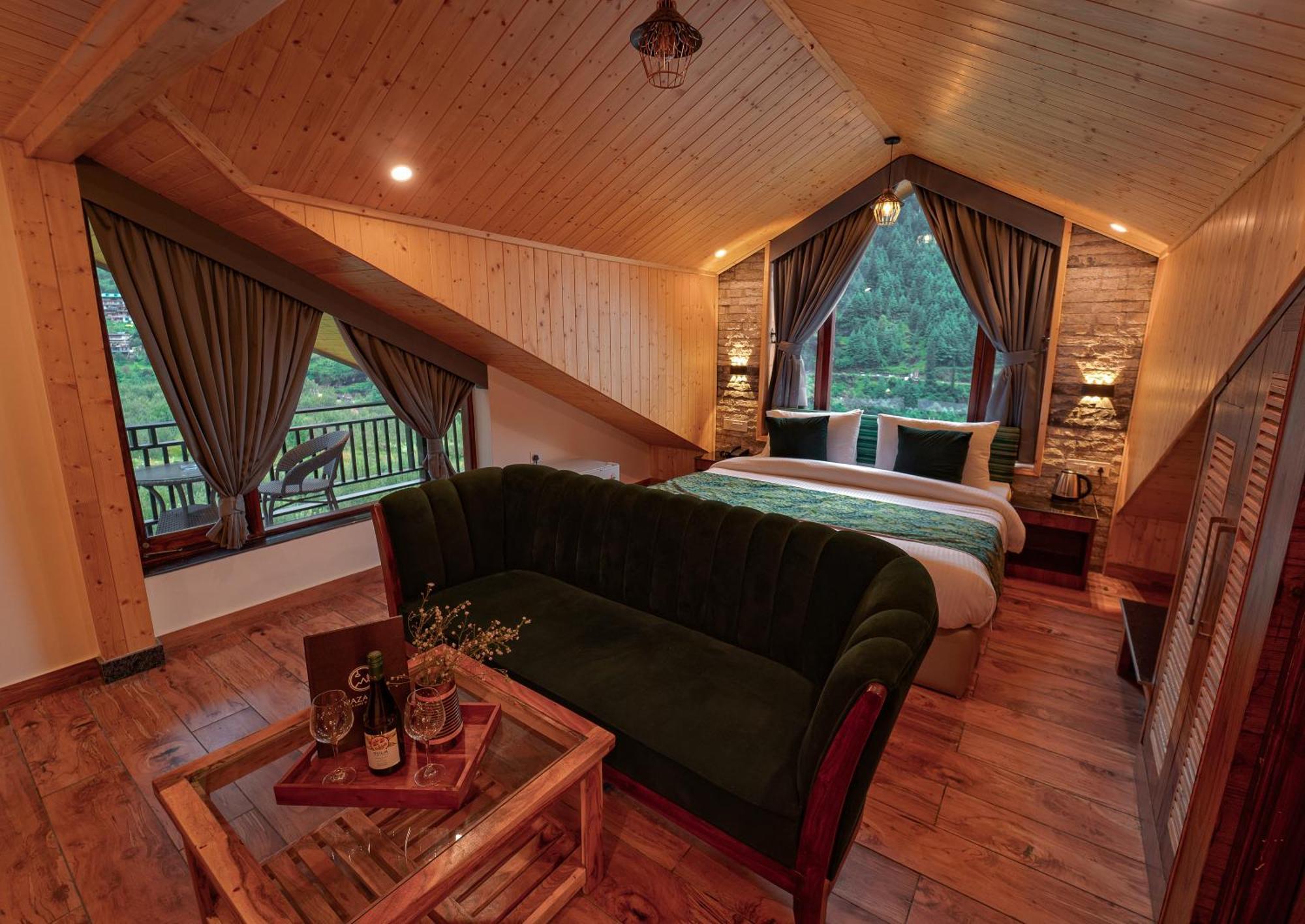Hotel Nazaara - A Luxe Retreat à Manāli Extérieur photo